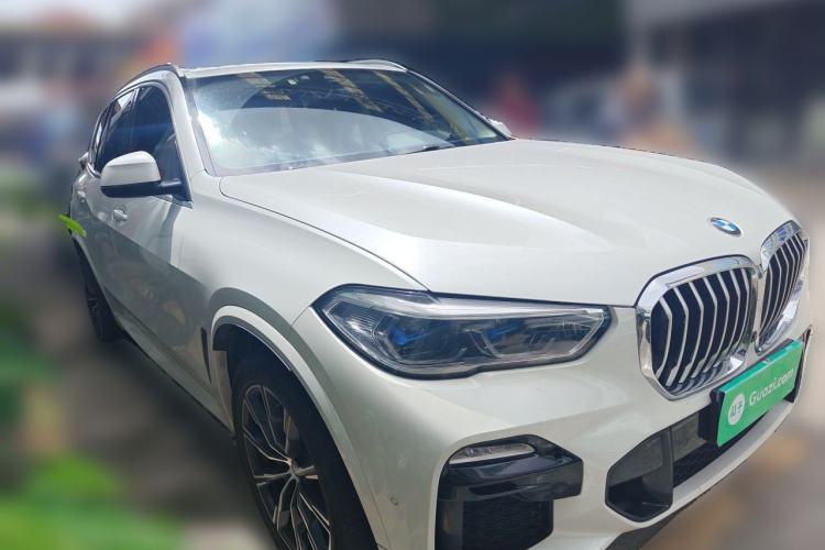 Used BMW X5 2019 xDrive40i M Sport Package Front Right 45 Deg