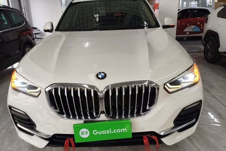 Used BMW X5 2019 xDrive40i M Sport U.S. specification Front