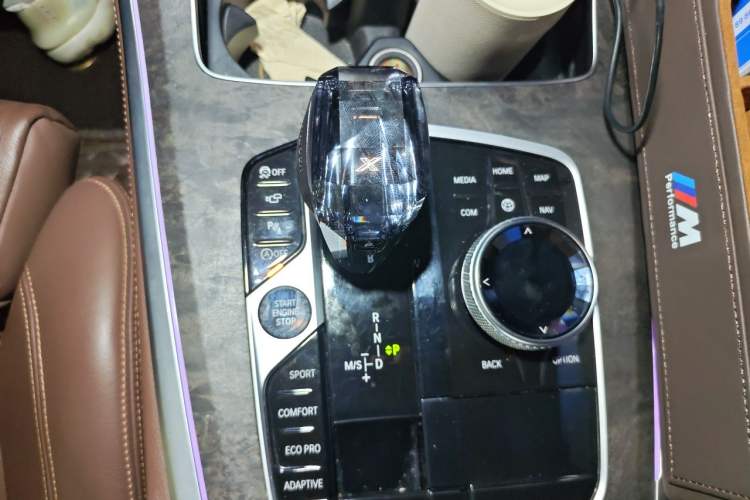 Used BMW X5 2019 xDrive40i M Sport Package Gear Lever