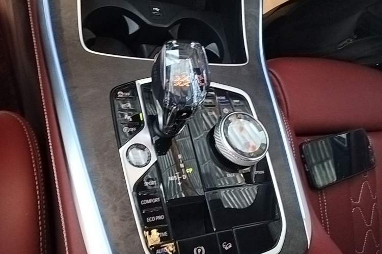 Used BMW X5 2019 xDrive40i M Sport Package Gear Lever