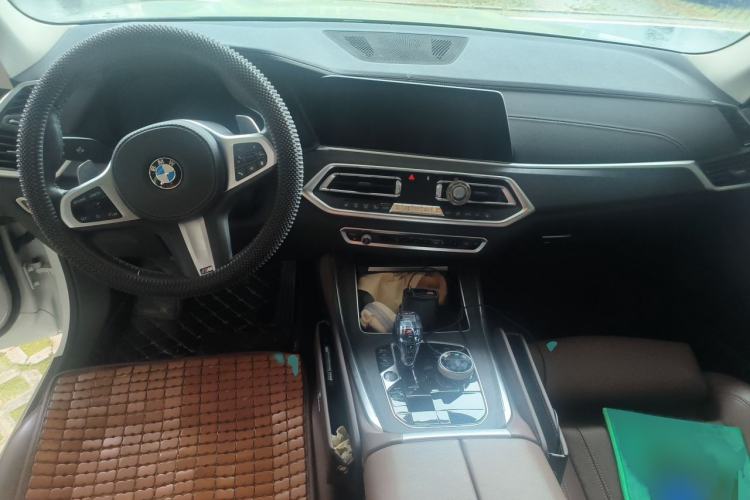 Used BMW X5 2019 xDrive40i M Sport Package Interior 2