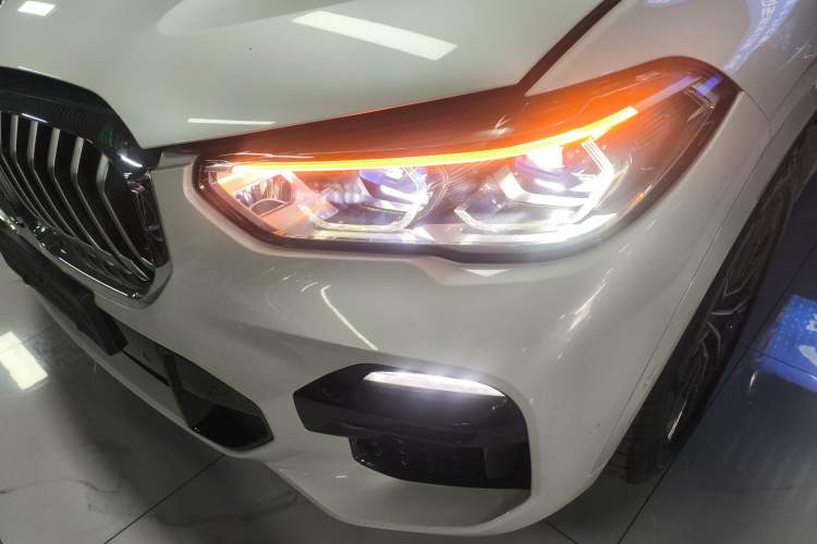 Used BMW X5 2019 xDrive40i M Sport Package Left Front Headlight