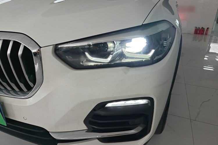 Used BMW X5 2019 xDrive40i Standard 19-inch wheels U.S. specification Left Front Headlight