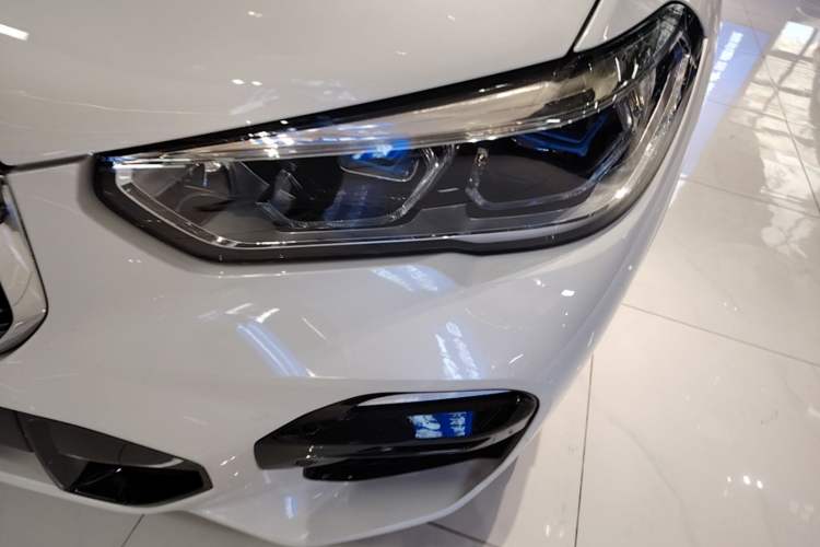 Used BMW X5 2019 xDrive40i M Sport Package Left Front Headlight