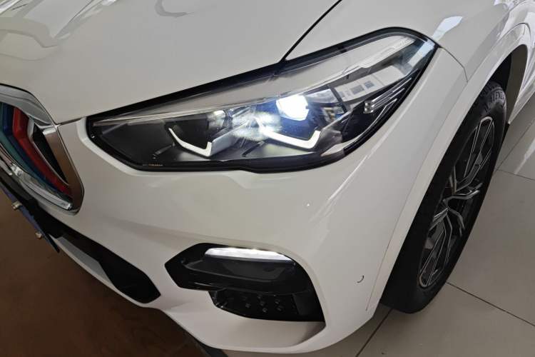 Used BMW X5 2019 xDrive40i M Sport U.S. specification Left Front Headlight