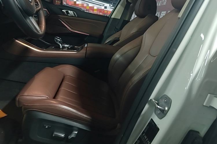 Used BMW X5 2019 xDrive40i M Sport Package Left Front Seat