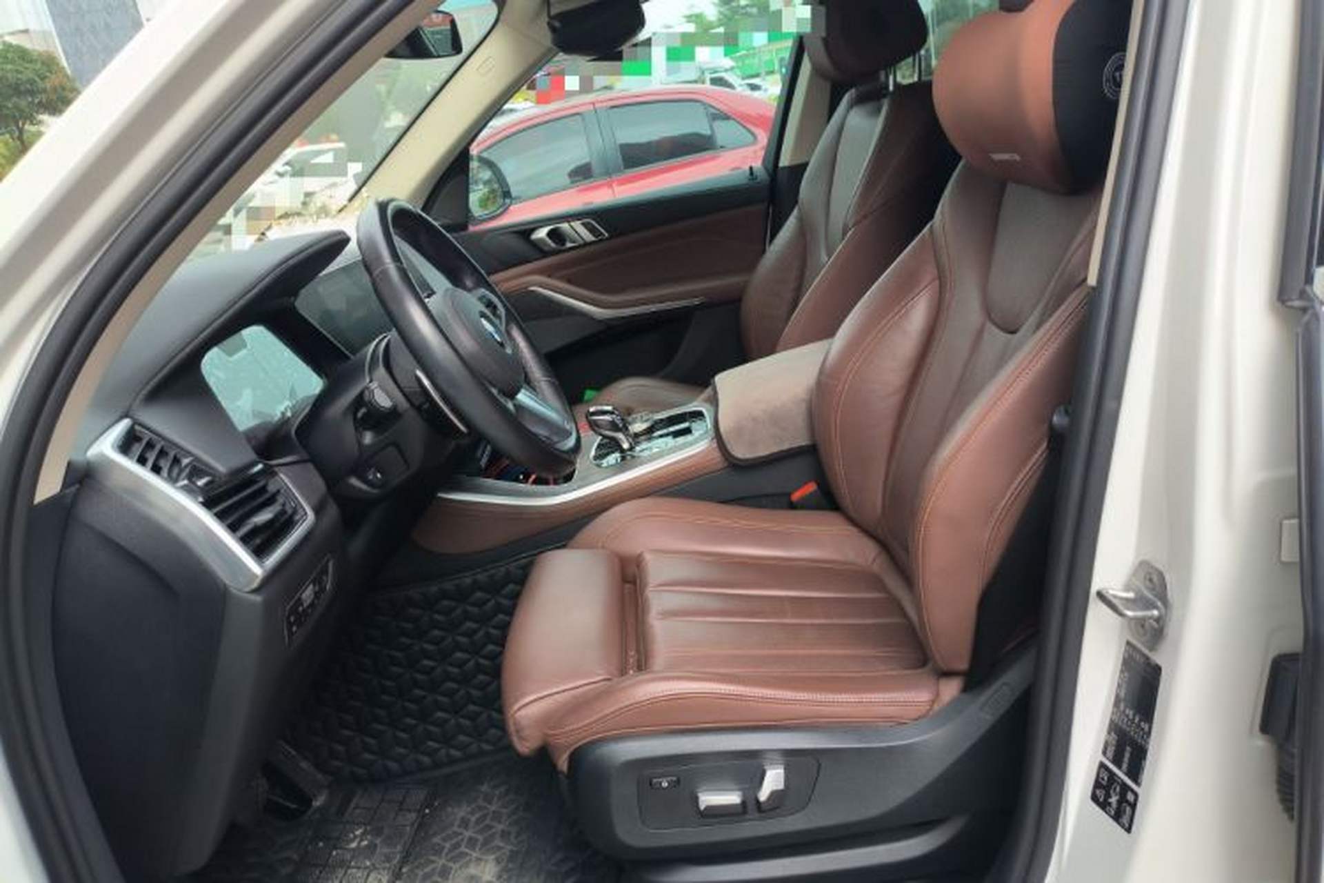 Used BMW X5 2019 xDrive30i M Sport Package Left Front Seat