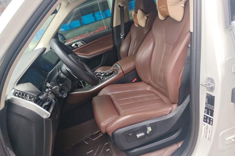 Used BMW X5 2019 xDrive40i M Sport Package Left Front Seat