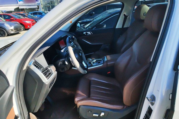 Used BMW X5 2019 xDrive30i X Design Package Left Front Seat