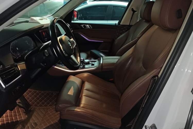 Used BMW X5 2019 xDrive40i M Sport Package Left Front Seat