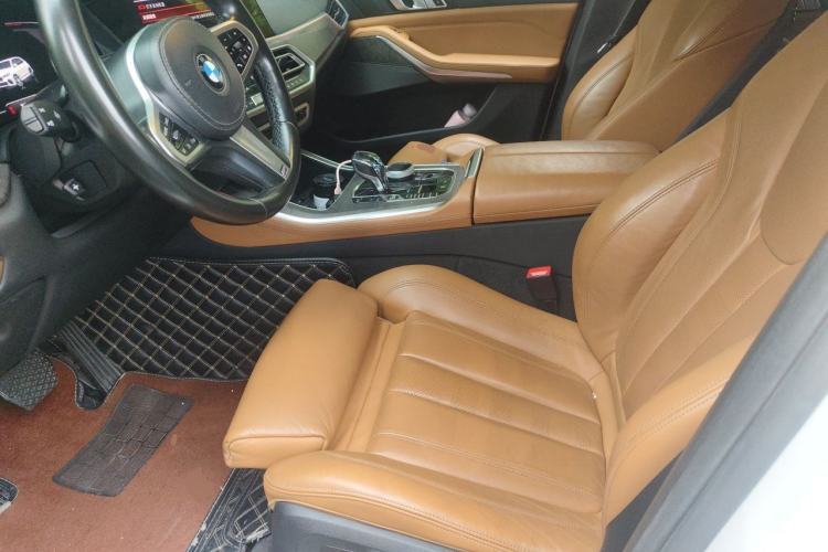 Used BMW X5 2019 xDrive40i M Sport Package Left Front Seat