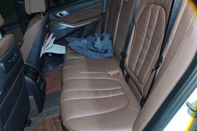 Used BMW X5  Left Rear Seat