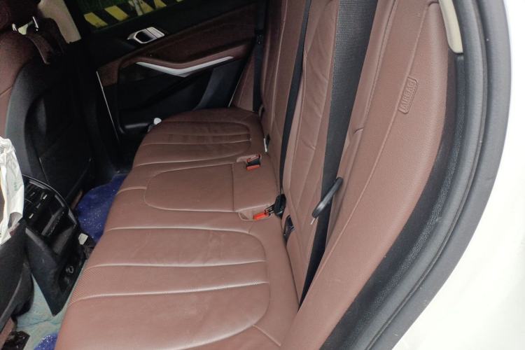 Used BMW X5 2019 xDrive30i M Sport Package Left Rear Seat