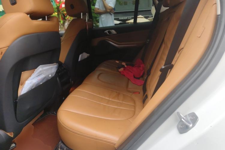 Used BMW X5 2019 xDrive40i M Sport Package Left Rear Seat