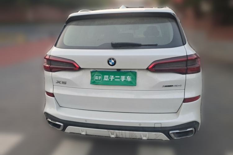 Used BMW X5 2019 xDrive40i Luxury Model with M Sport Package Rear