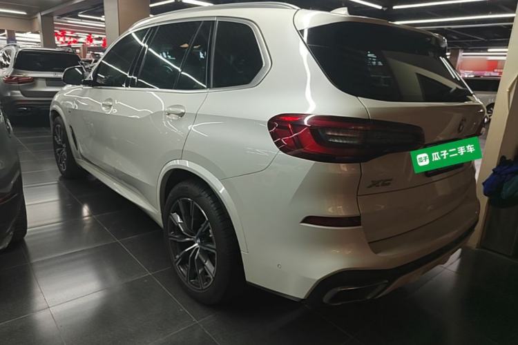 Used BMW X5 2019 xDrive40i M Sport Package Rear Left 45 Deg