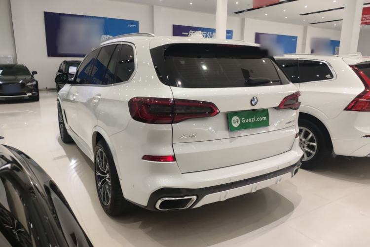 Used BMW X5 2019 xDrive40i M Sport Package Rear Left 45 Deg