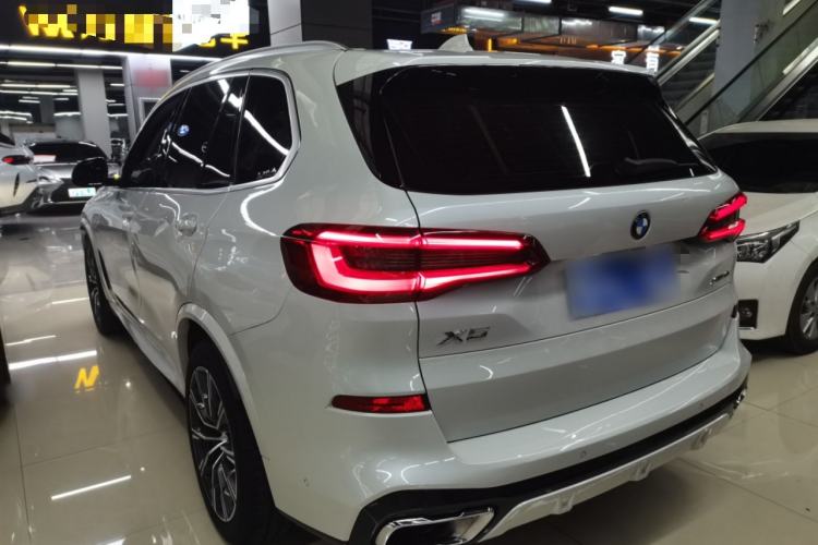 Used BMW X5 2019 xDrive40i M Sport Package Rear Left 45 Deg