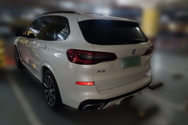 Used BMW X5  Rear Left 45 Deg