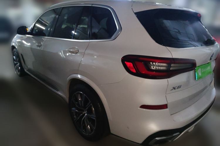 Used BMW X5 2019 xDrive40i M Sport Package Rear Left 45 Deg