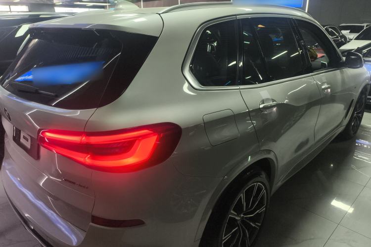 Used BMW X5 2019 xDrive40i M Sport Package Rear Right 45 Deg