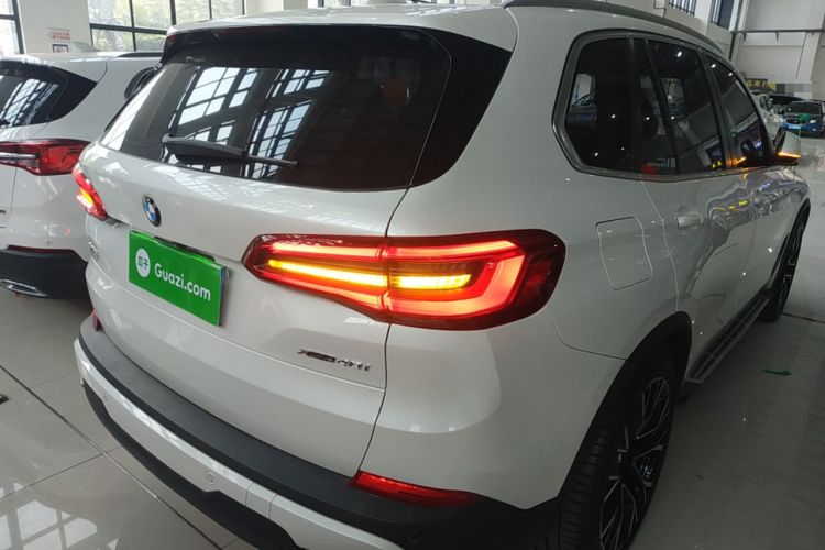 Used BMW X5 2019 xDrive40i M Sport Package Rear Right 45 Deg