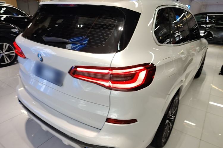 Used BMW X5 2019 xDrive40i M Sport Package Rear Right 45 Deg