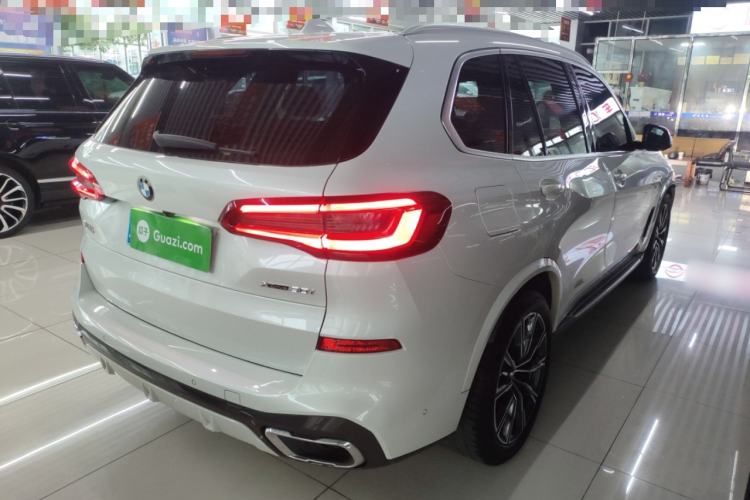 Used BMW X5 2019 xDrive30i M Sport Package Rear Right 45 Deg