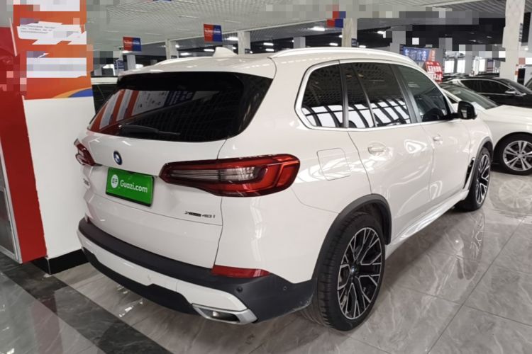 Used BMW X5 2019 xDrive40i M Sport U.S. specification Rear Right 45 Deg
