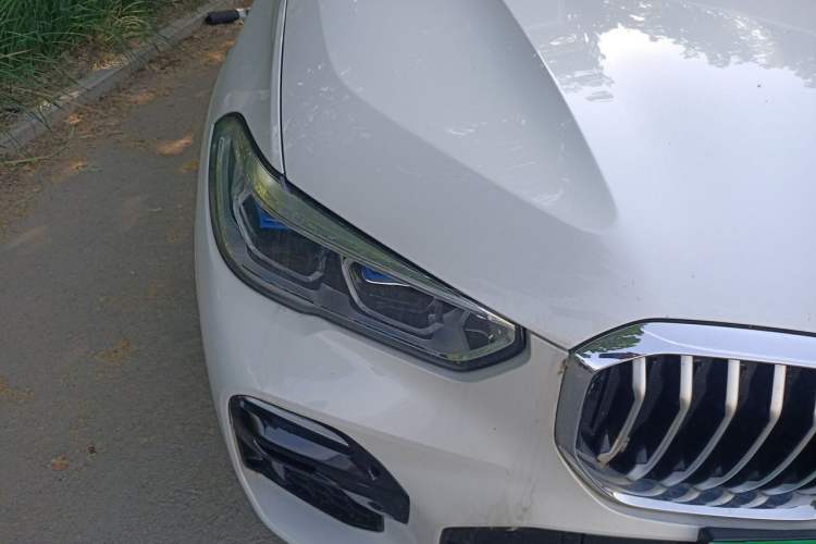 Used BMW X5 2019 xDrive40i M Sport U.S. specification Right Front Headlight
