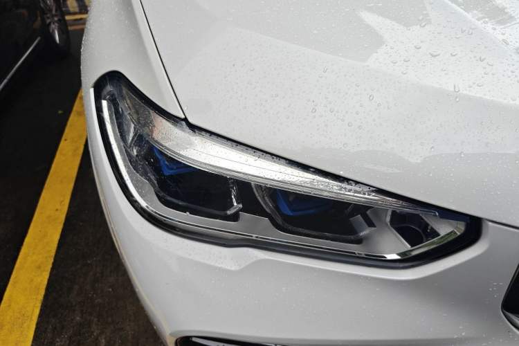 Used BMW X5 2019 xDrive40i M Sport Package Right Front Headlight