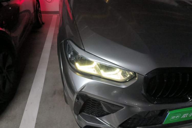 Used BMW X5 2019 xDrive40i M Sport U.S. specification Right Front Headlight