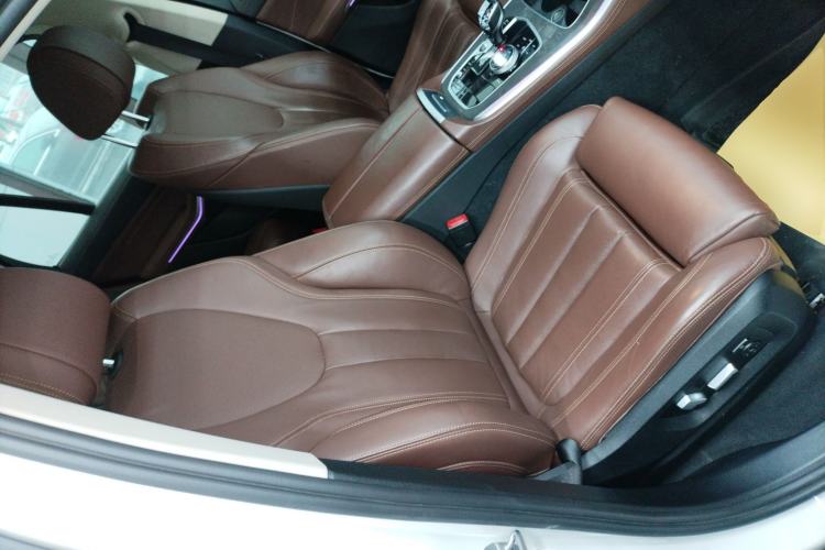 Used BMW X5 2019 xDrive30i X Design Package Right Front Seat