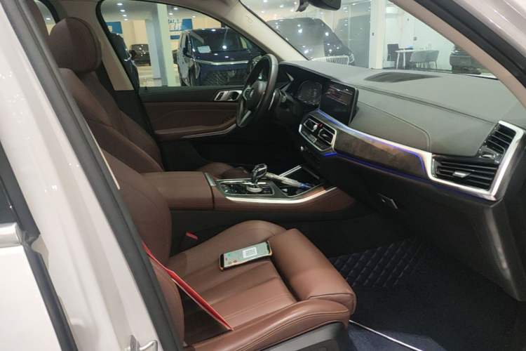 Used BMW X5 2019 xDrive40i M Sport Package Right Front Seat