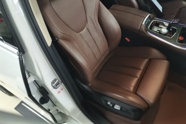 Used BMW X5 2019 xDrive40i M Sport Package Right Front Seat