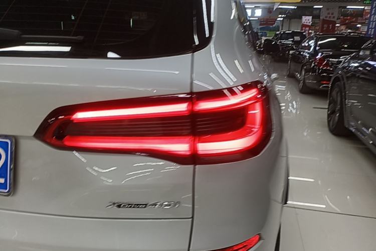 Used BMW X5 2019 xDrive40i M Sport Package Right Rear Taillight