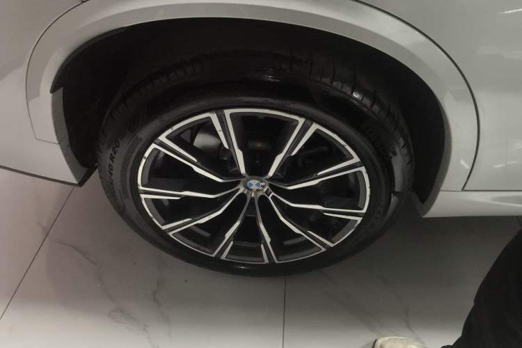 Used BMW X5 2019 xDrive40i M Sport Package Right Rear Wheel Hub