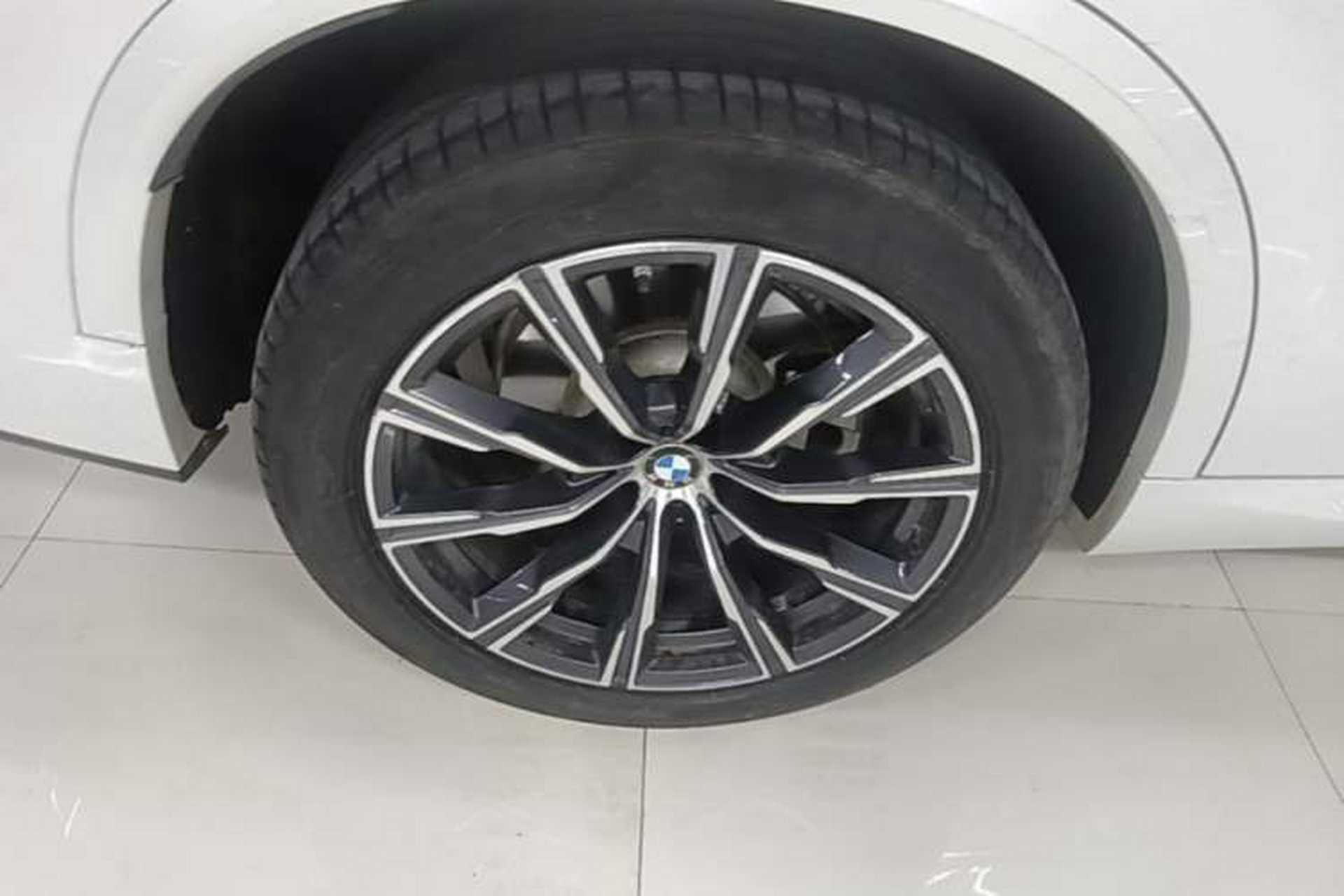 Used BMW X5 2019 xDrive40i M Sport Package Right Rear Wheel Hub