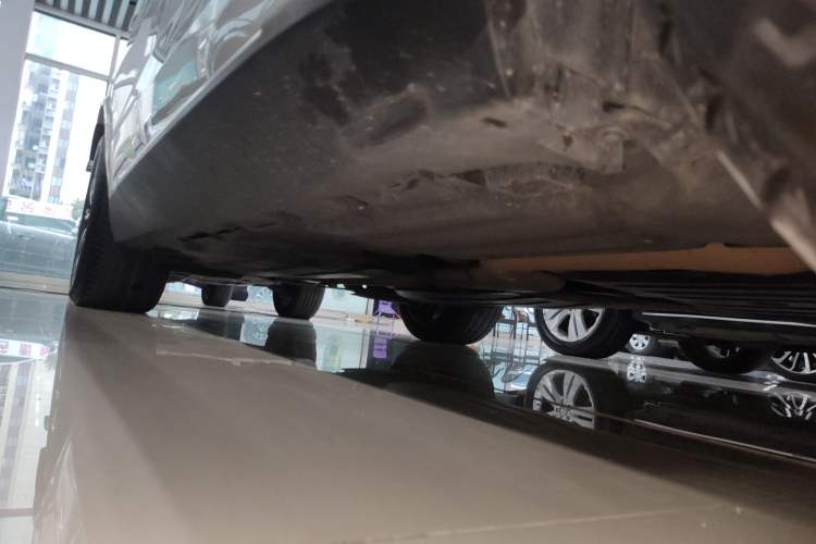 Used BMW X5 2019 xDrive30i M Sport Package Right Side Sill