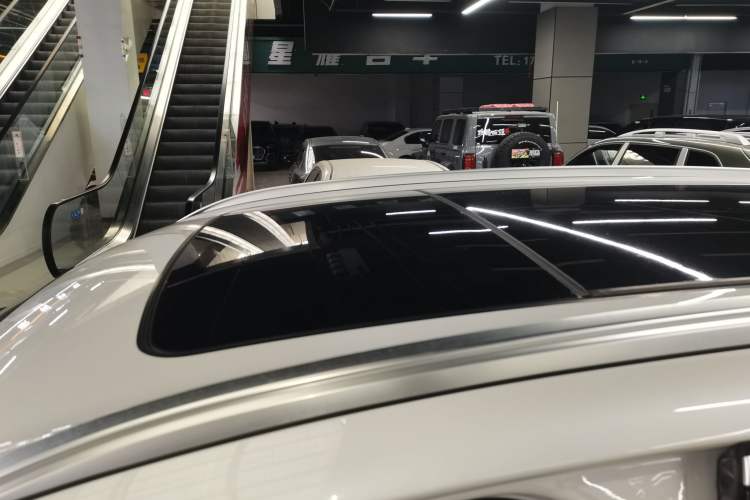 Used BMW X5 2019 xDrive40i M Sport Package Roof