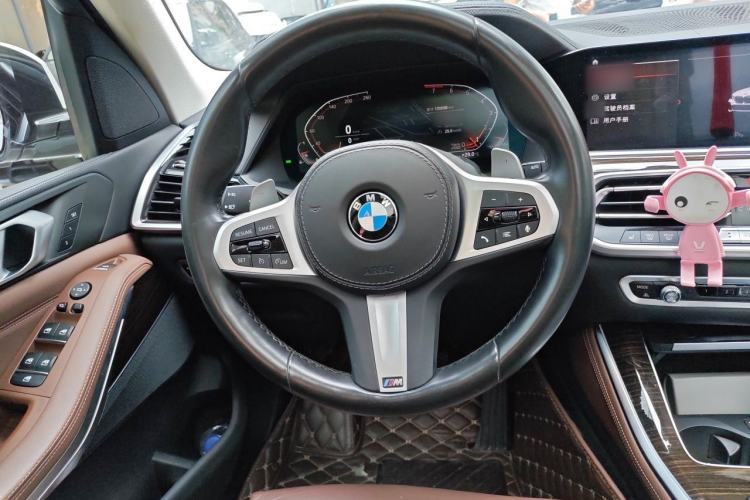 Used BMW X5 2019 xDrive40i M Sport Package Steering Wheel