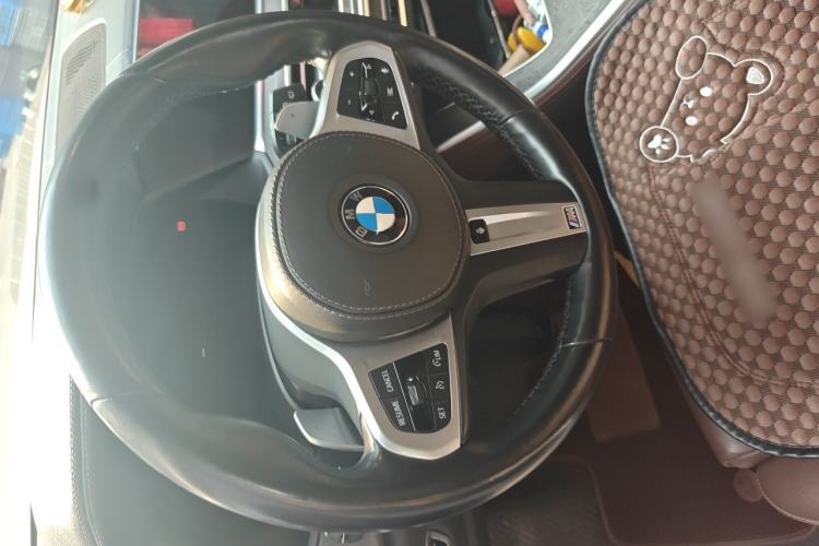 Used BMW X5 2019 xDrive40i M Sport Package Steering Wheel