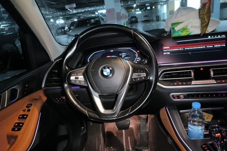 Used BMW X5 2019 xDrive40i M Sport U.S. specification Steering Wheel