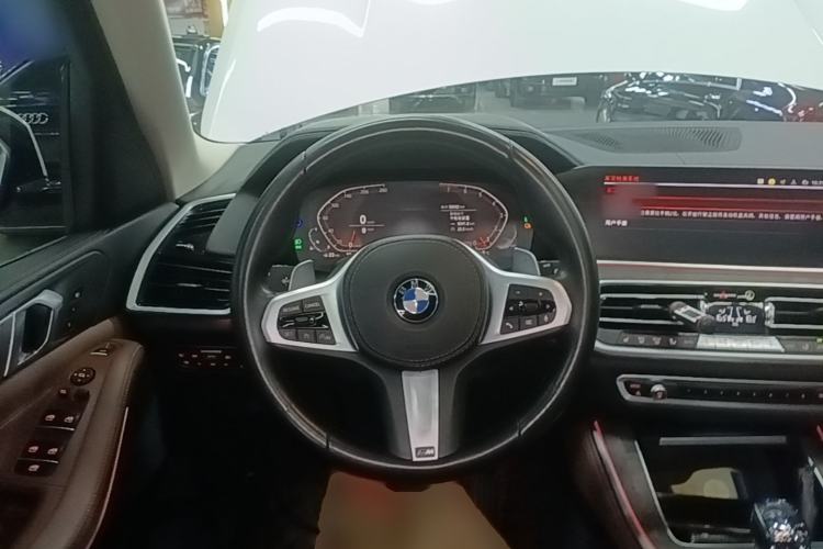 Used BMW X5 2019 xDrive40i M Sport Package Steering Wheel