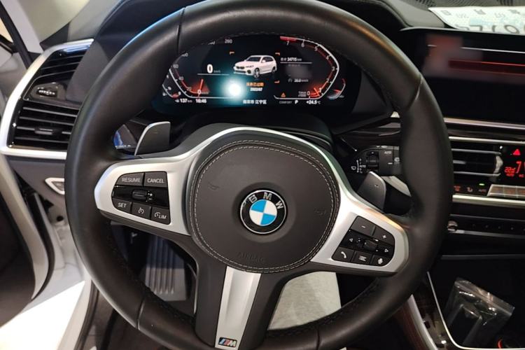 Used BMW X5 2019 xDrive40i M Sport Package Steering Wheel