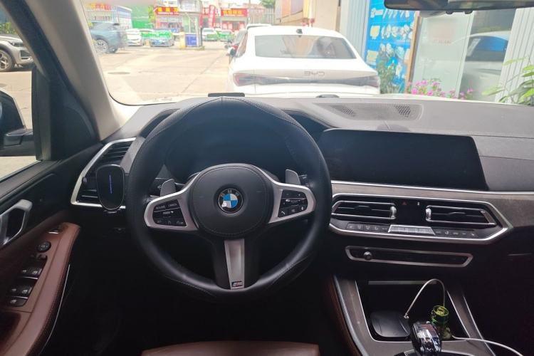 Used BMW X5 2019 xDrive40i M Sport Package Steering Wheel