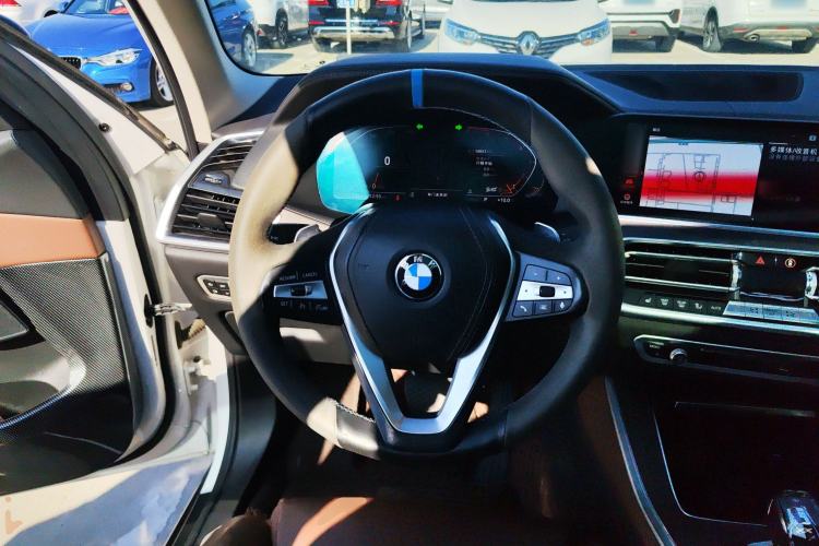 Used BMW X5 2019 xDrive30i X Design Package Steering Wheel