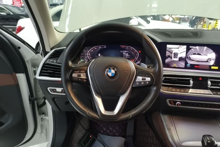 Used BMW X5 2019 xDrive40i M Sport U.S. specification Steering Wheel