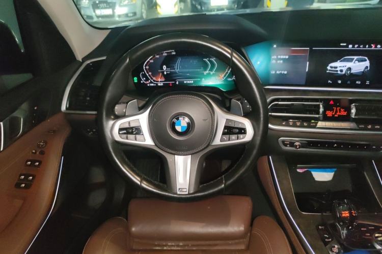 Used BMW X5 2019 xDrive40i M Sport Package Steering Wheel