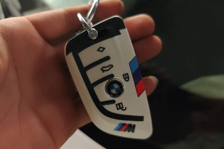Used BMW X5 2019 xDrive40i M Sport Package Vehicle Key